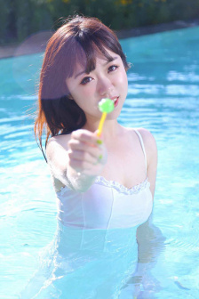情窦初开的小姑娘